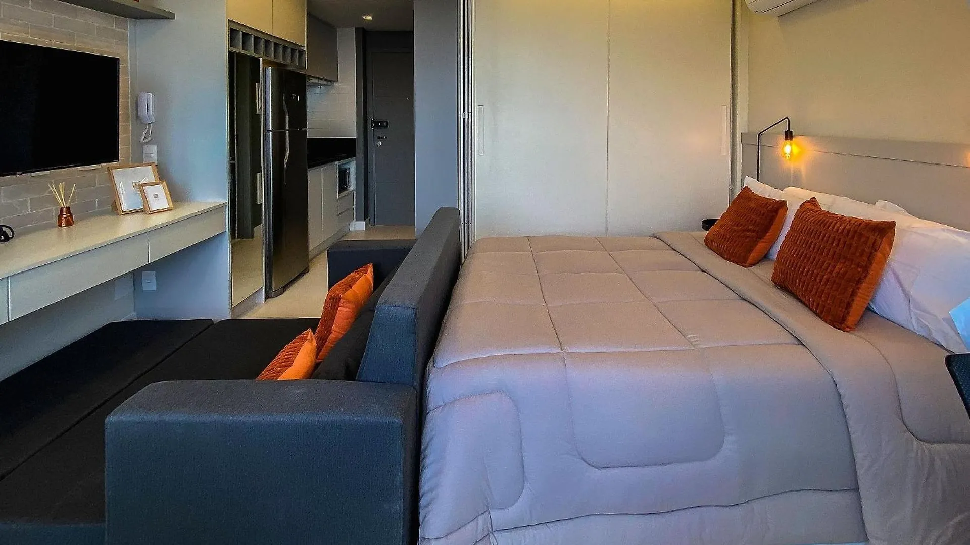 Apartamento Palazzo Ibirapuera 21 º Andar Wi-Fi, Ar E Metro A 5 Minutos